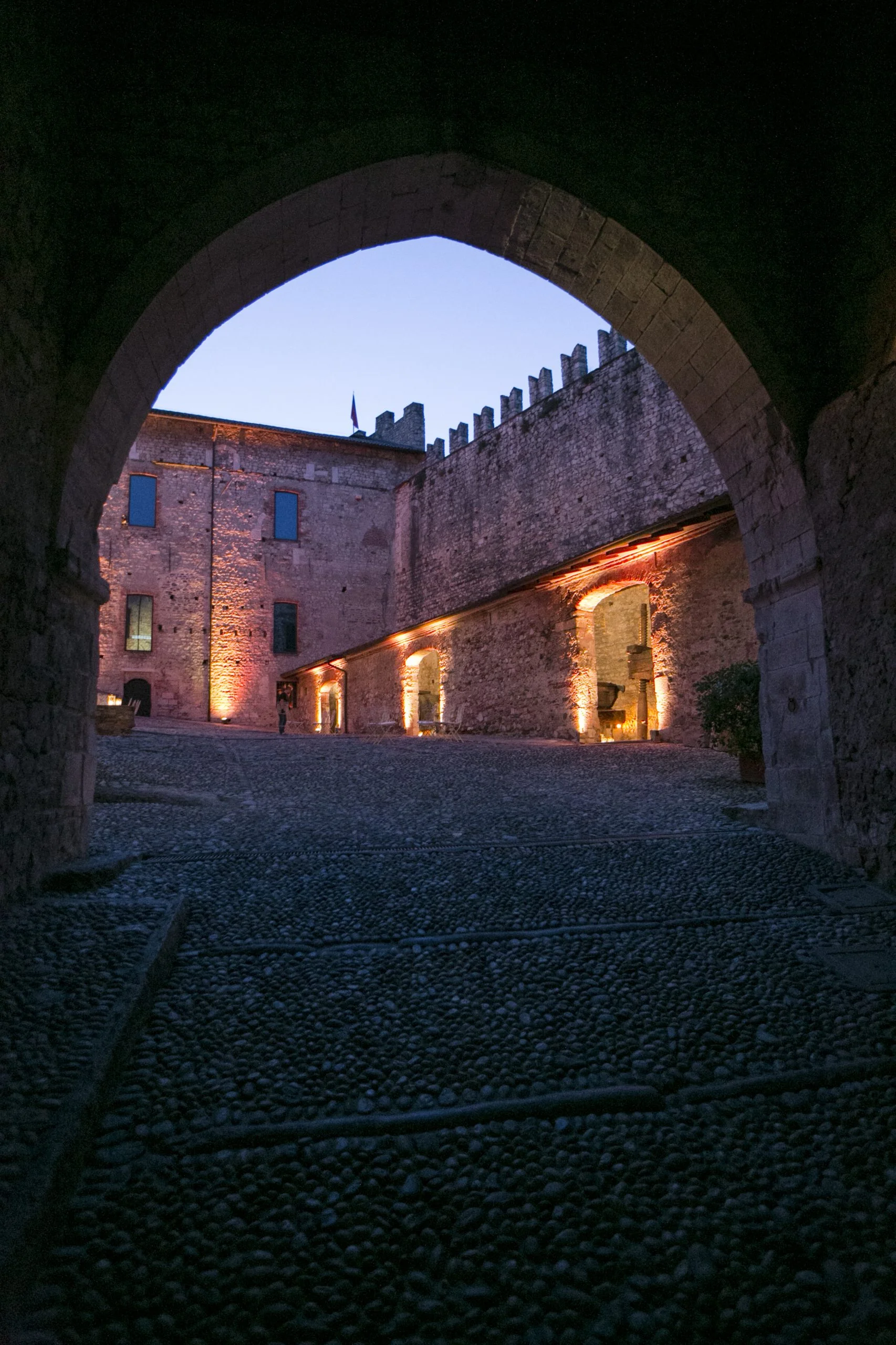 rocca di angera - SugarEvents Luxury Wedding and Event Planner