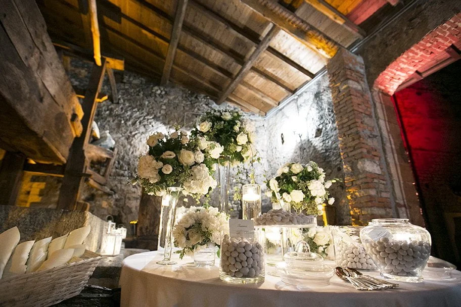 Un matrimonio da favola nella Rocca di Angera