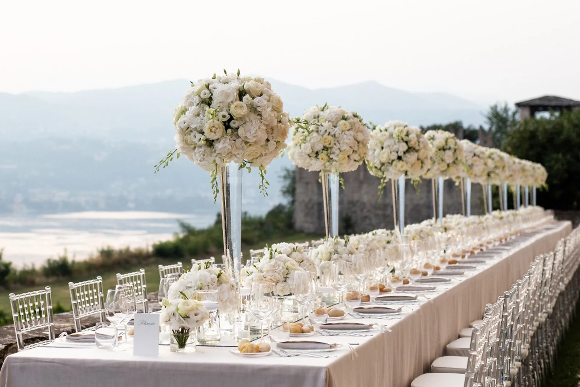 Un matrimonio da favola alla Rocca di Angera, un castello italiano