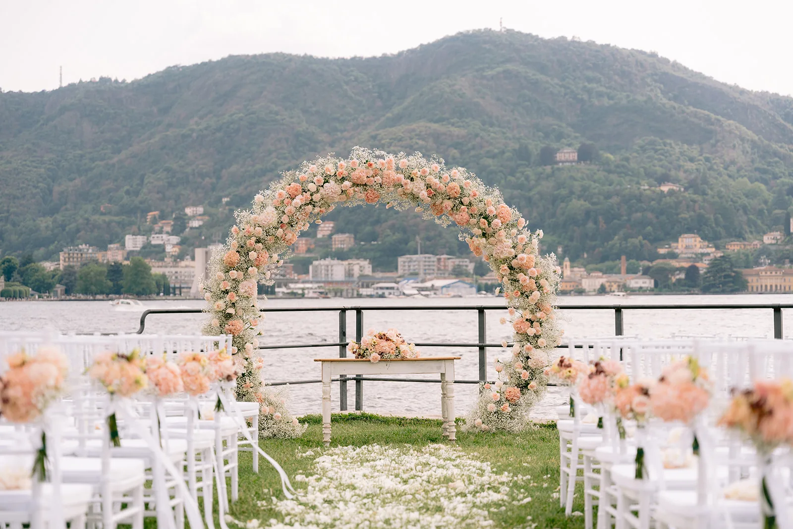 Incantevole matrimonio sul Lago di Como, a Villa Geno
