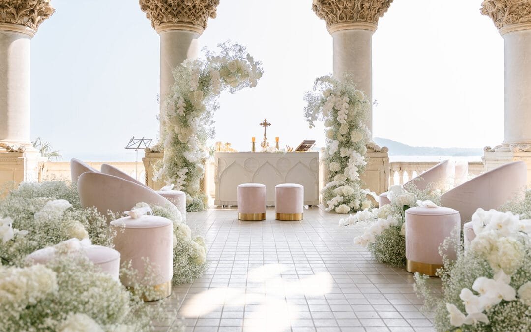A wonderful intimate wedding at Isola del Garda